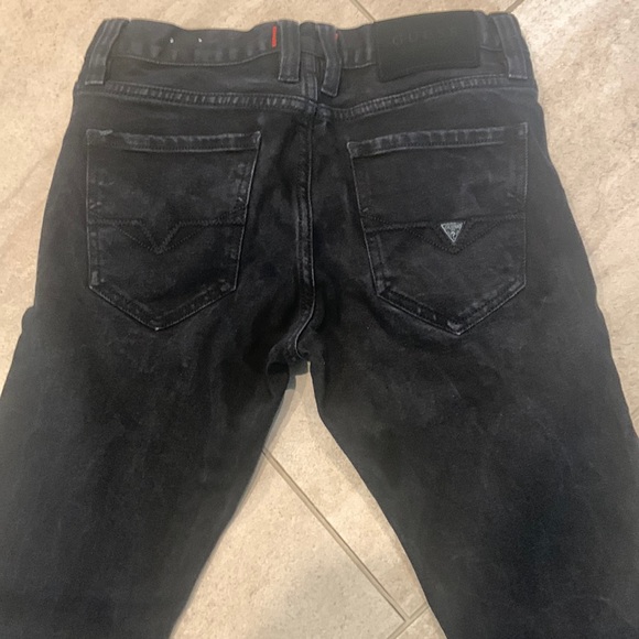 Mens guess jeans size 29x32 - Picture 3 of 4